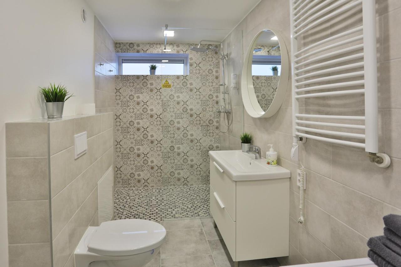 River Park Apartments อุคแมร์เก ภายนอก รูปภาพ